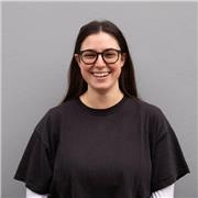Junior Graphic Designer offro lezioni e revisioni sia rispetto a software che a progetti